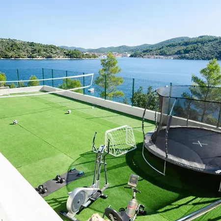 Paradise Villa *