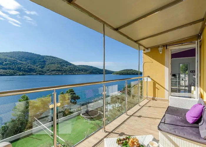 Paradise * Vela Luka